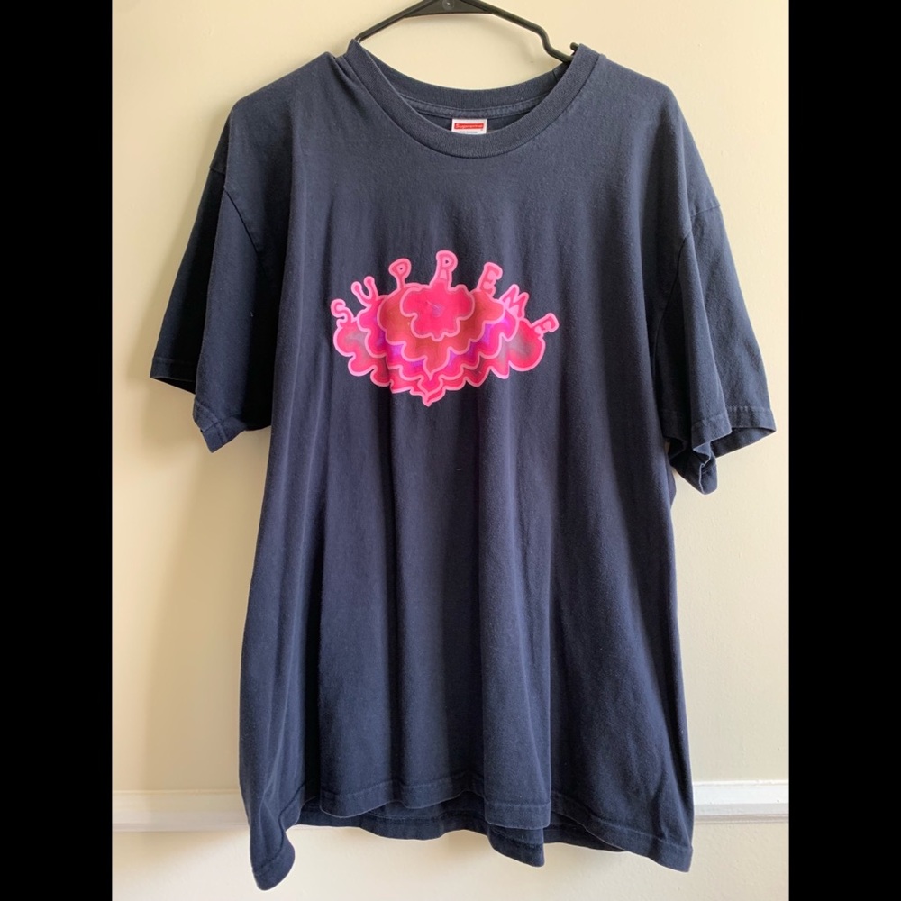 Supreme SS19 Navy Cloud Tee Size XL. Pre-owned Great Condition.
